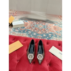 LV flat shoes